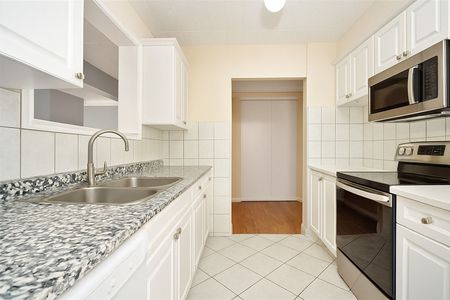 For Lease - 71 Vanier Drive Unit# 205, Kitchener, Ontario - Photo 2