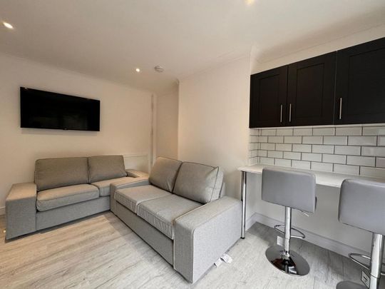 13 Garendon Road - Brand New House Loughborough - Photo 1