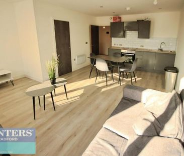 2 bedroom apartment to rent - Photo 1