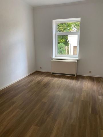 2 Raum Wohnung Wilkau-HaÃlau nach Renovierung zu vermieten - Photo 3