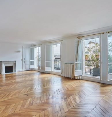 Appartement • Chaillot - Photo 1
