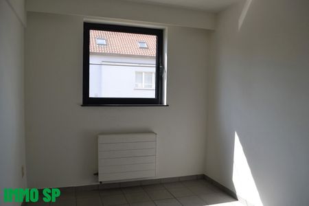 Appartement met 3 slaapkamers gelegen nabij het station - Photo 4