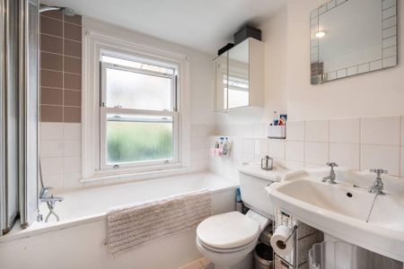 1 bedroom flat to rent - Photo 4