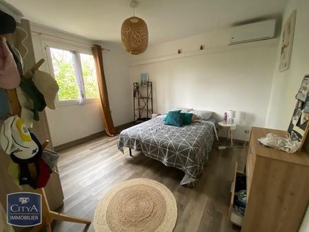 Location Appartement 3 pièces 60m² ST PIERRE 97410 - Photo 3