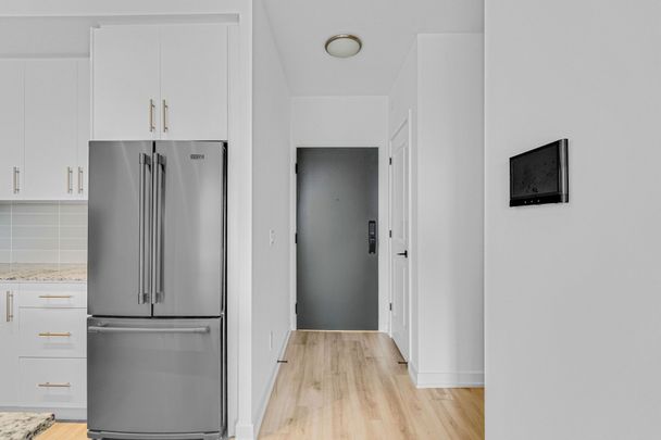 For Lease - 345 Wheat Boom Drive Unit# 1206, Oakville, Ontario - Photo 1