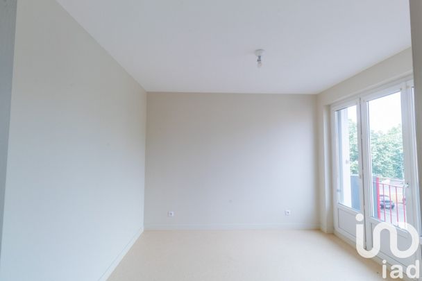 Appartement 4 pièces de 70 m² à Lorris (45260) - Photo 1