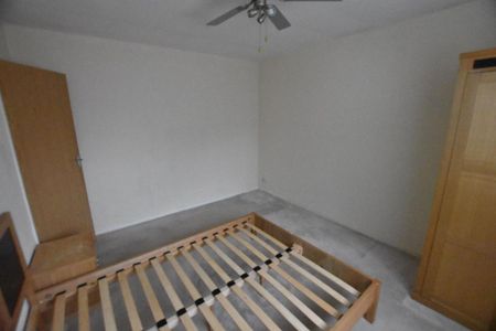 3 bedroom detached bungalow to rent - Photo 2