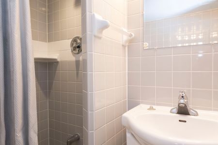 For Lease - 7 Joanith Lower Drive, Toronto, Ontario - Photo 5