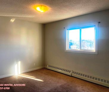 #11 9630 82 Avenue Northwest - Photo 3