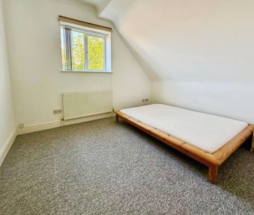 2 bedroom property to rent - Photo 2