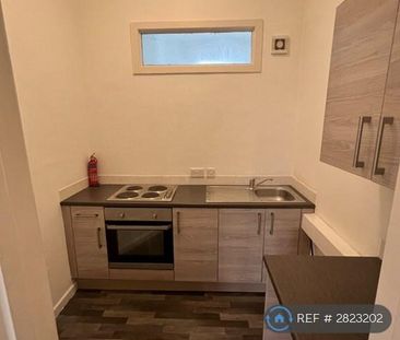 2 bedroom flat to rent - Photo 3