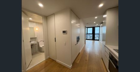 3 Young Street One bedroom for lease, 2 bedrooms option available - Photo 2