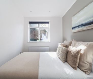 2 bedroom ground floor flat to rent - Photo 5