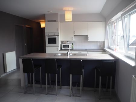 Ruim appartement in het hart van Pittem - Photo 4