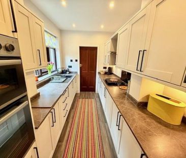 Amington Road, Tamworth - Photo 1