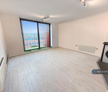1 bedroom flat to rent - Photo 2