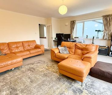 4 bedroom detached house to rent - Photo 5