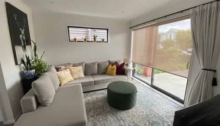 Fantastic in Hobsonville! - Photo 4