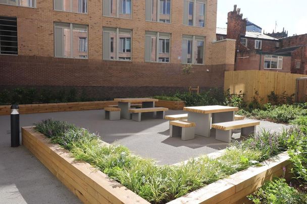 1 bedroom apartment to rent - Photo 1