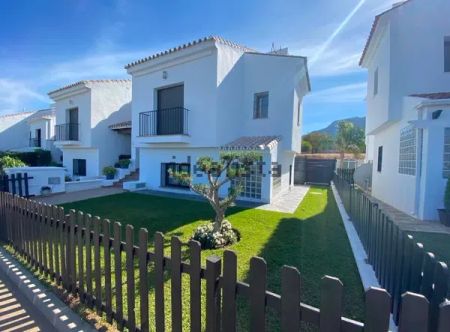 Alquiler de casa o chalet independiente en Urbanización Cuesta de la Palma, 6 - Photo 4