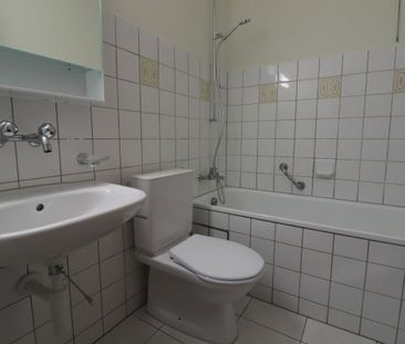 Zentral in Birsfelden - schöne 3 1/2 Zimmer-Wohnung befristet zu ve... - Photo 2