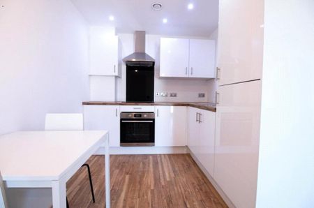 1 bedroom flat to rent - Photo 5