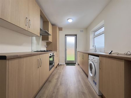 Craig Drive, Uxbridge, UB8 - Photo 4