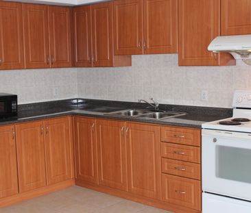 For Lease - 1483 Eglinton Avenue Unit# Apt 2, Toronto, Ontario - Photo 3