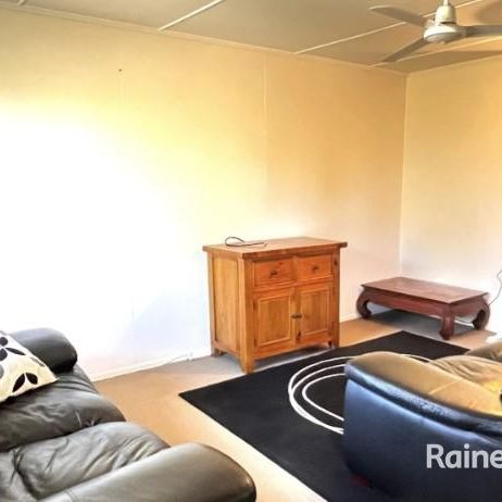 3 BEDROOM HOME DYSART - Photo 1