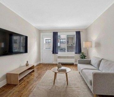 3 ½ SPACIEUX & BIEN ENTRETENU - Photo 2