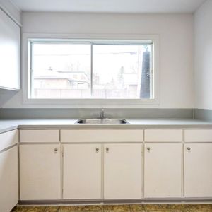 3 1/2 à Ste-Thérèse - internet inclus - libre maintenant ou décembre - Photo 2