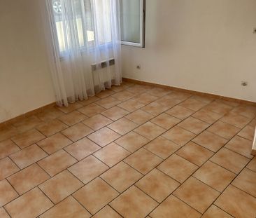 À LOUER Maison de village sur 2 niveaux en T3 à SEILLONS, - Photo 5