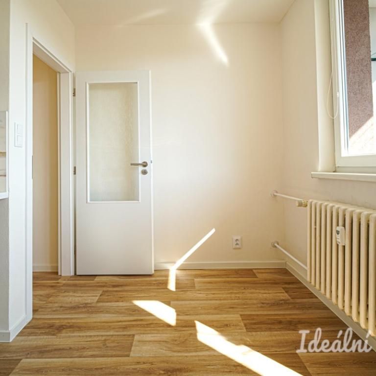 Pronájem bytu 1+1 32 m2 - Photo 1
