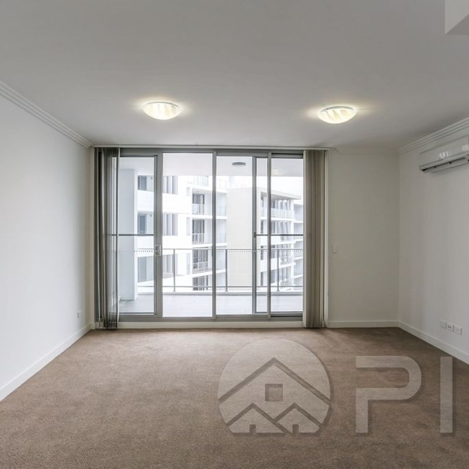 Spacious 2-Bedroom + Study Apartment | Just 2 Mins Walk to Train Station | Exclusive Resident Facilities! - Photo 1