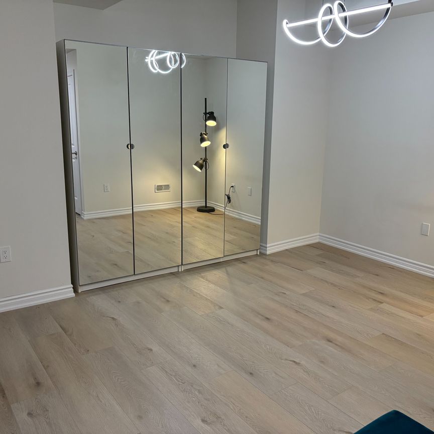 For Lease - 1351 Queens Plate Road, Oakville, Ontario - Photo 1
