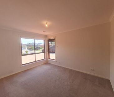 IMMACULATE FAMILY LIVING - Photo 6