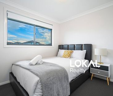 Stylish Near-New Family Home in Prime Leppington Location - Photo 3