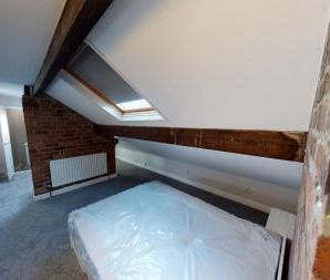 2 Thornville Mount, Leeds, LS6 1JX - Photo 3