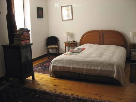 Triplex 5.5 pièces. 146 m² + espace sous combles de 45 m² - Foto 2