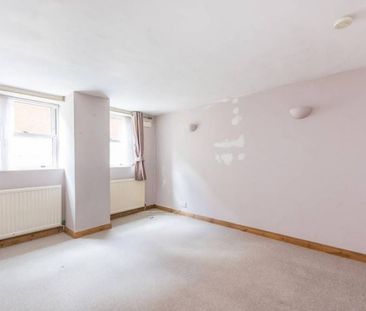 2 Bed Flat, Park Hill, W5 - Photo 2