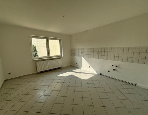 ***Renovierte 4-Zimmerwohnung - Citynah*** - Photo 1