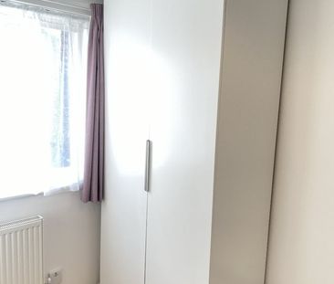 Room in a Shared Flat, Park Street, SE1 - Photo 6