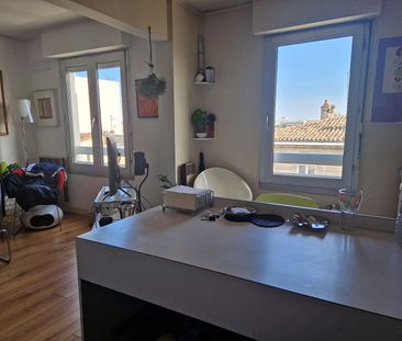 Location Appartement 2 pièces 43m² BORDEAUX 33000 - Photo 3
