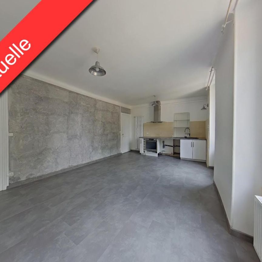 Location Appartement 2 pièces 43m² POITIERS 86000 - Photo 1