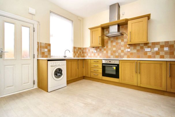 Mill Lane, Leigh - Photo 1