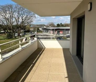 Appartement à louer 3 pièces 66.35m² - Photo 2