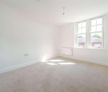 Sweetapple House, Catteshall Road, Godalming, Surrey, GU7 - Photo 1