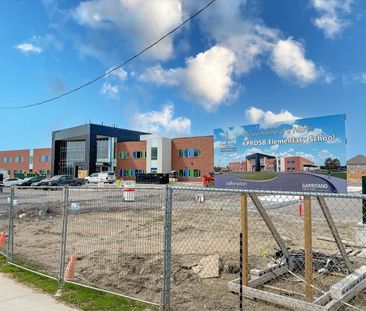 For Lease - 22 Moses Crescent Unit# Main, Clarington, Ontario - Photo 6