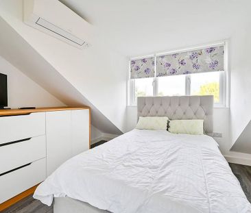 3 bedroom terraced house to rent - Photo 6