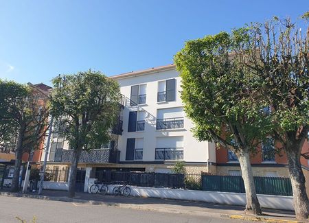 Appartement à louer 2 pièces • Saint-Fargeau-Ponthierry - Photo 2